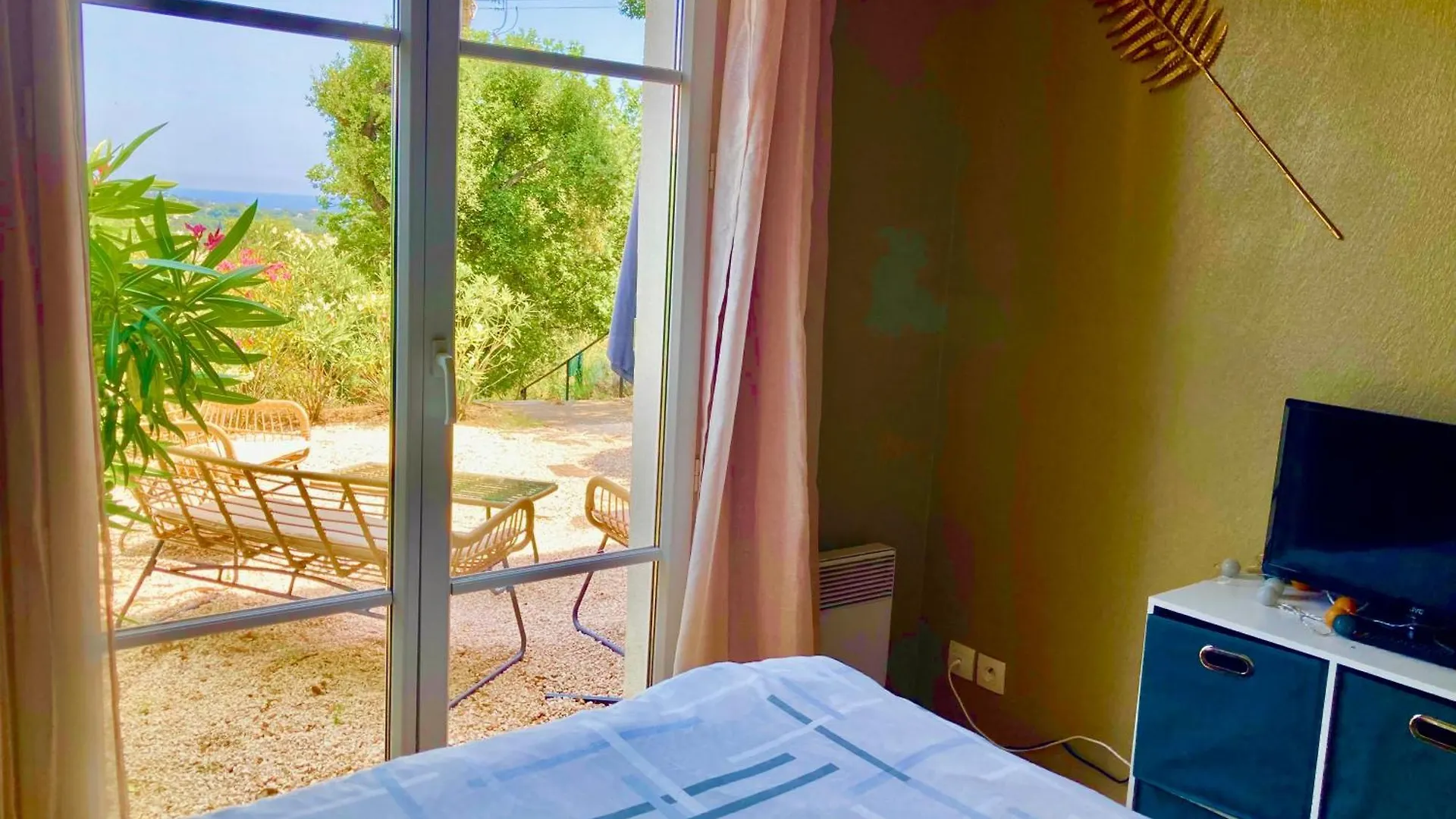 Les Restanques Bougainvillee 2051 Grimaud